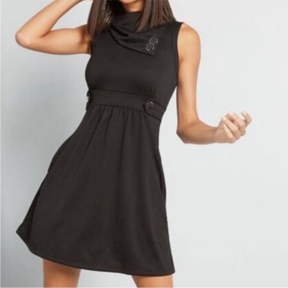 Modcloth Black Sleeveless Dress